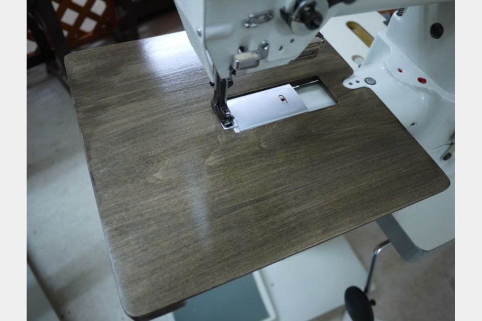 0番糸対応 総合送り 腕ミシン レザークラフターLC1-341 送料込の製品画像02