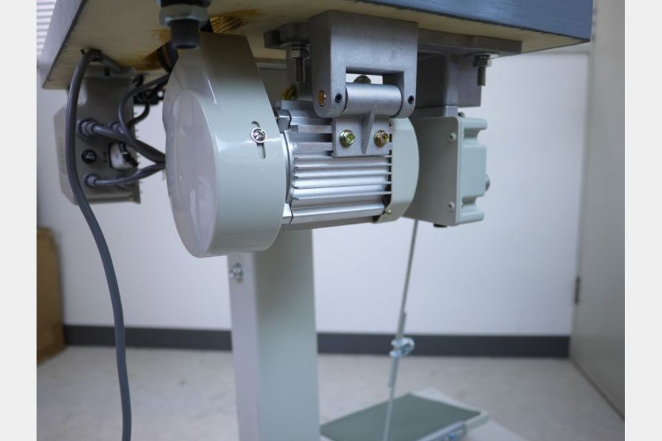 0番糸対応 総合送り 腕ミシン レザークラフターLC1-341 送料込の製品画像05