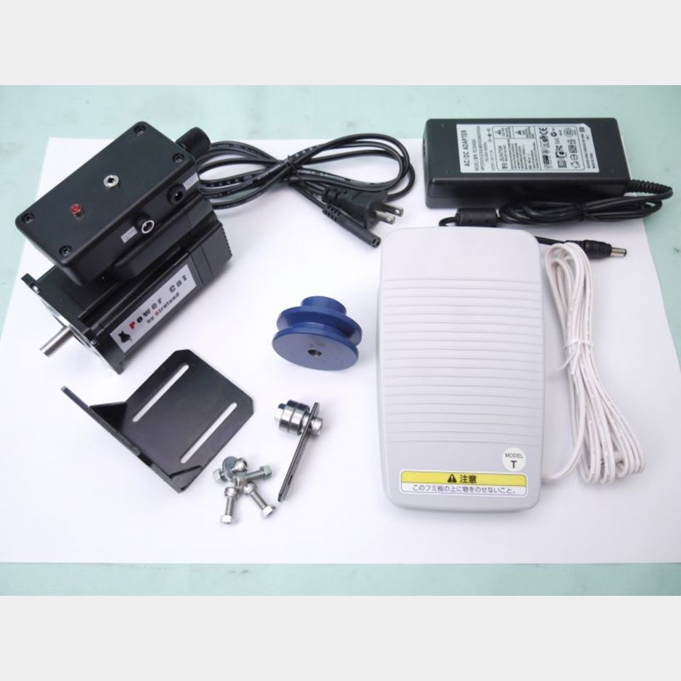 ミシン用 小型DCモーター パワーキャット L型 極低速〜中速 強力トルクの画像