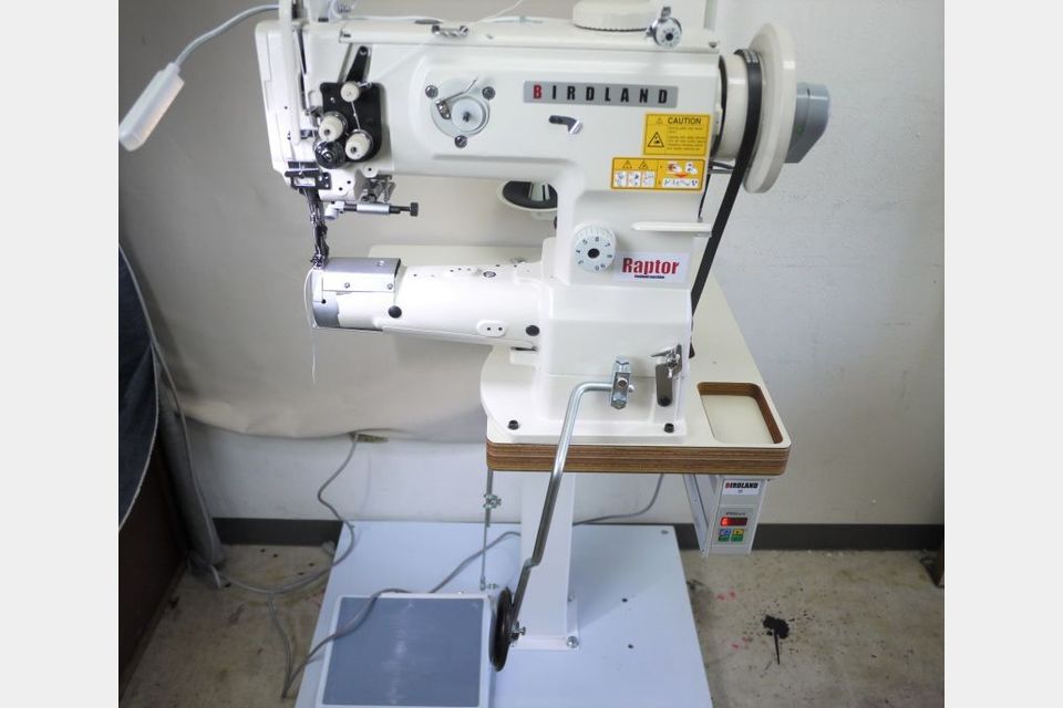 総合送り工業用腕ミシン ラプターRP4800pro 0番糸対応 プロ用から趣味 レザー 革 帆布 厚物ミシンの製品画像00