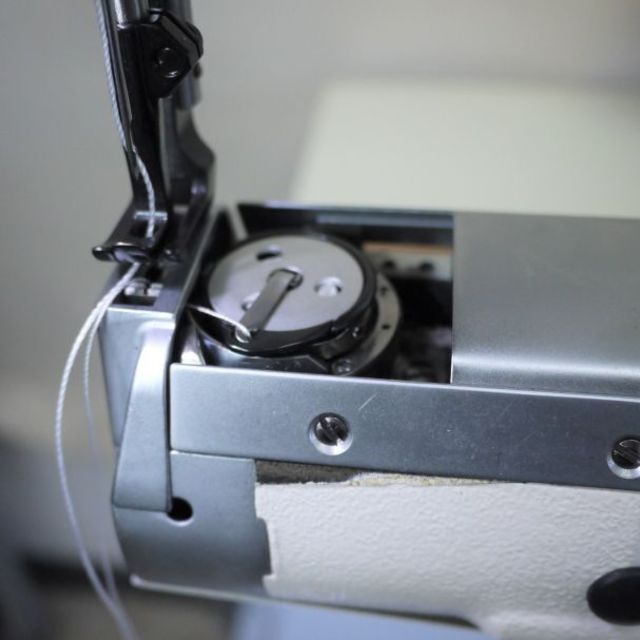 総合送り工業用腕ミシン ラプターRP4800pro 0番糸対応 プロ用から趣味 レザー 革 帆布 厚物ミシンの製品画像06