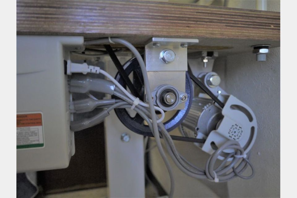 総合送り工業用腕ミシン ラプターRP4800pro 0番糸対応 プロ用から趣味 レザー 革 帆布 厚物ミシンの製品画像09