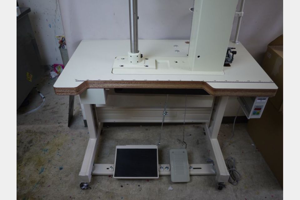 超ハイポスト型 総合送りミシン RP-8365 バッグ ブーツ等縫製の製品画像01