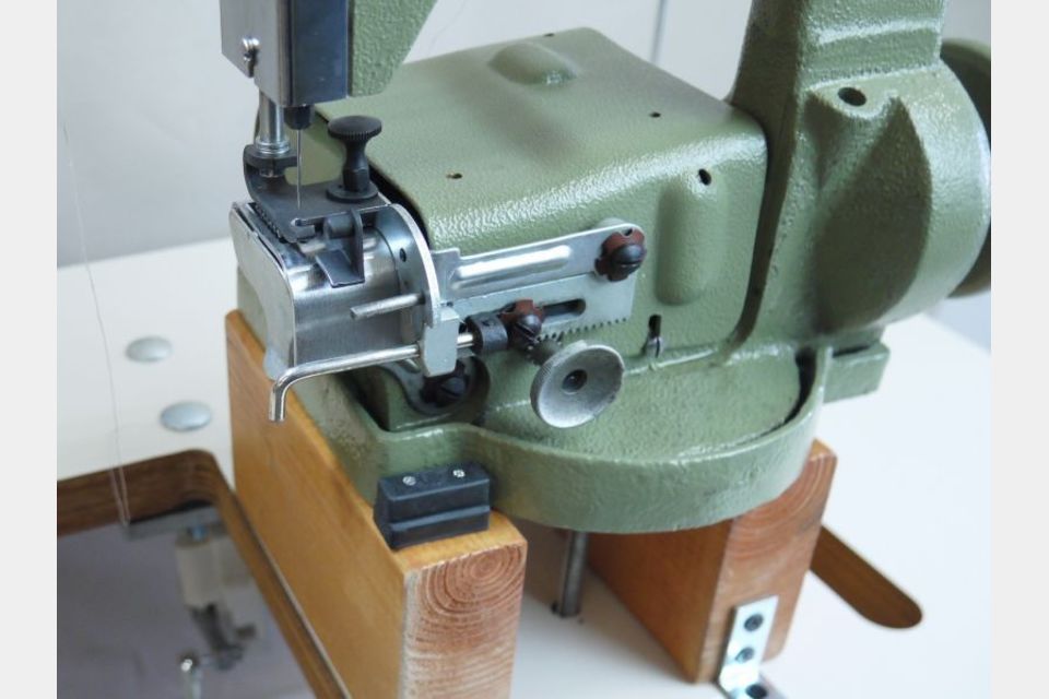 バードランド ブレードミシン Hb-2 1本糸環縫 麦わら帽子など サーボモーター付の製品画像02