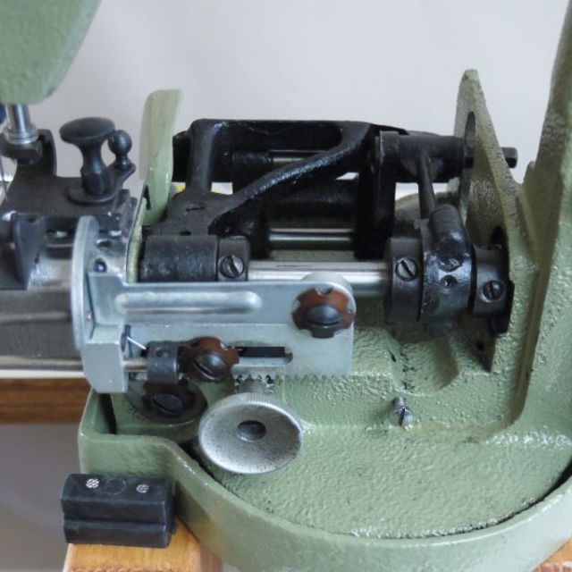 バードランド ブレードミシン Hb-2 1本糸環縫 麦わら帽子など サーボモーター付の製品画像04