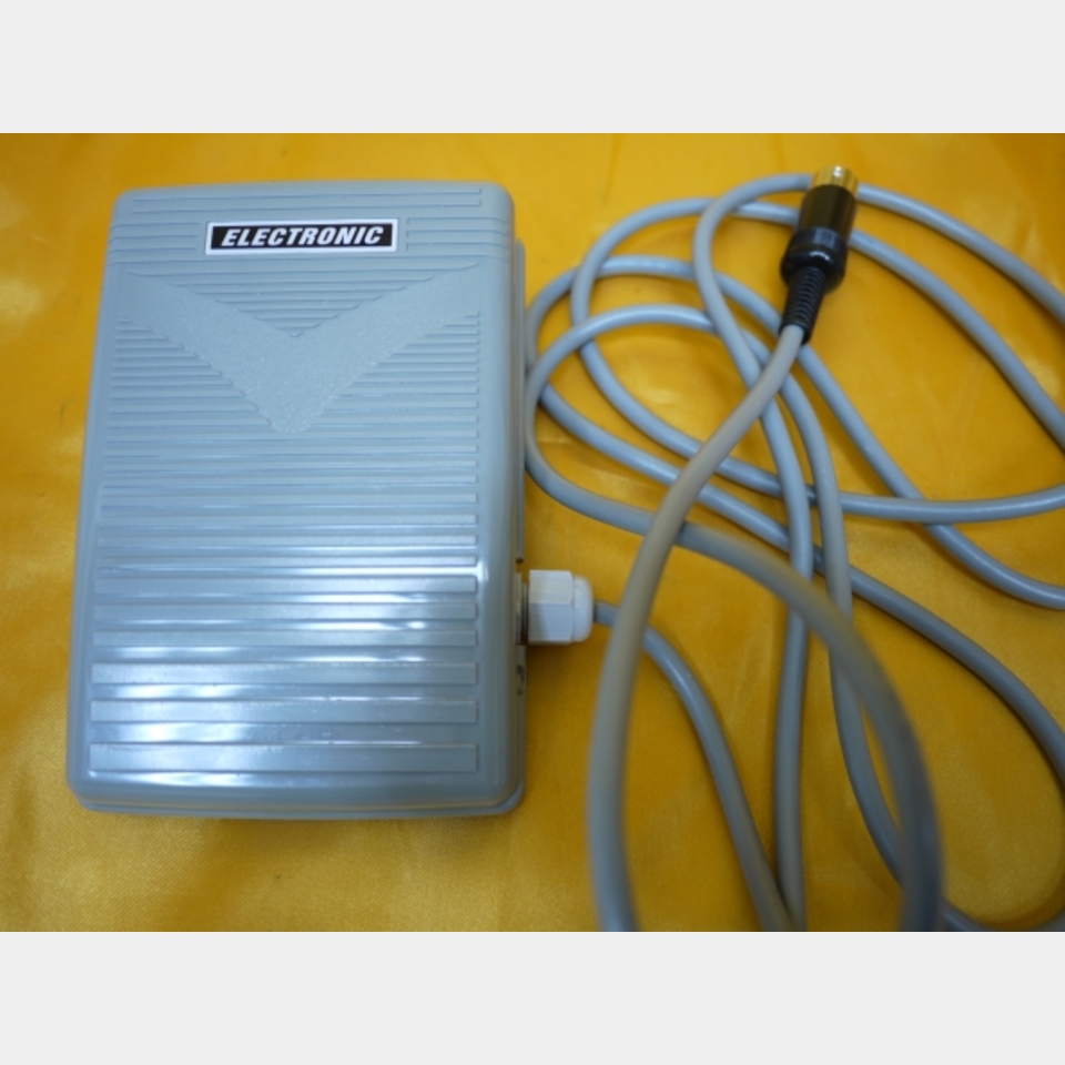 新品★ジューキHZL9800 9900用フットコントローラー 単品の画像