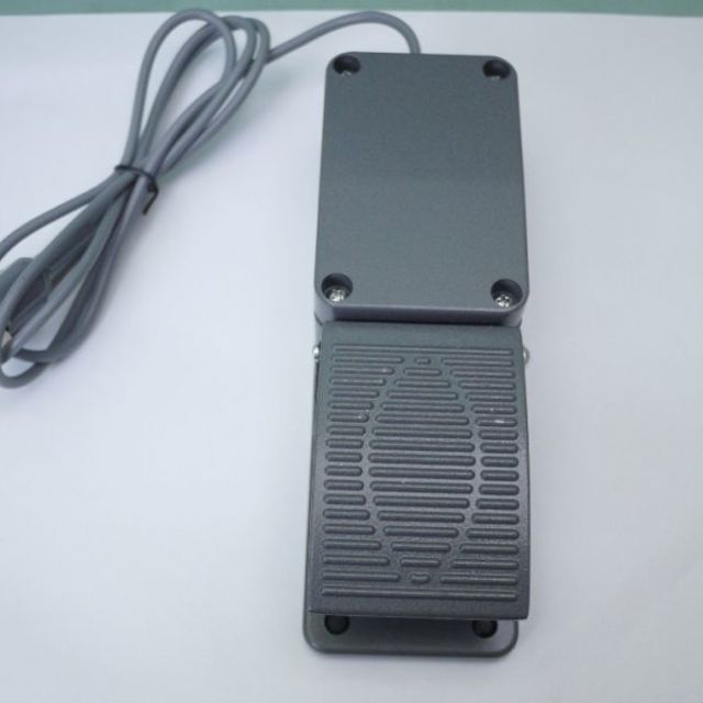サーボモーター用（1000Wタイプ）どこでもフットコントローラーの製品画像00