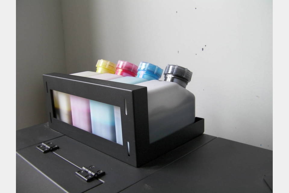 1.8ｍ巾 大判プリンター エコソルベント/昇華インク バードランド18MET ターポリン印刷 看板サイン 昇華印刷の製品画像01