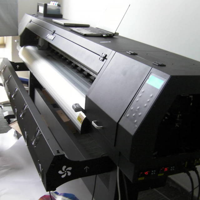 1.8ｍ巾 大判プリンター エコソルベント/昇華インク バードランド18MET ターポリン印刷 看板サイン 昇華印刷の製品画像02