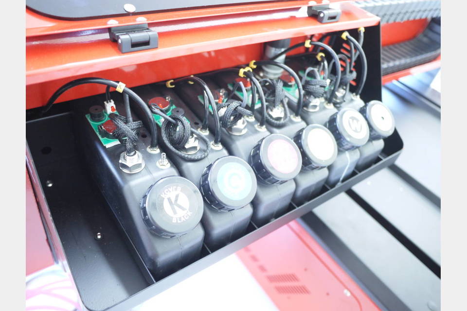 A1サイズ 高性能 大型UVプリンター UVP-A1 3ヘッド搭載 90×60エリア印刷 白・クリアーインクの製品画像02